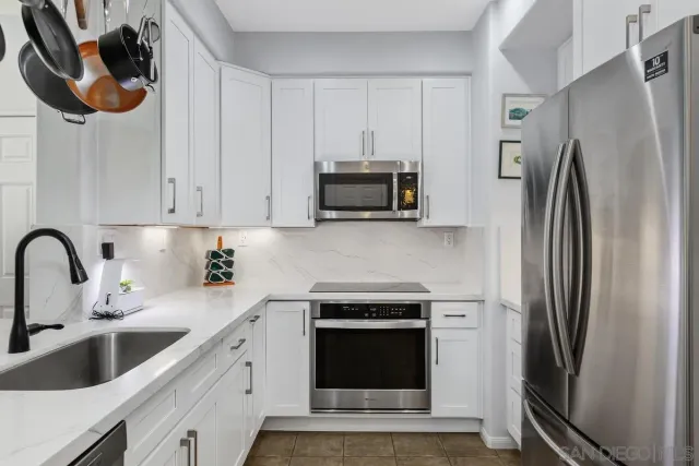 $1,125,000 | 2712 Matera Lane, San Diego, CA 92108