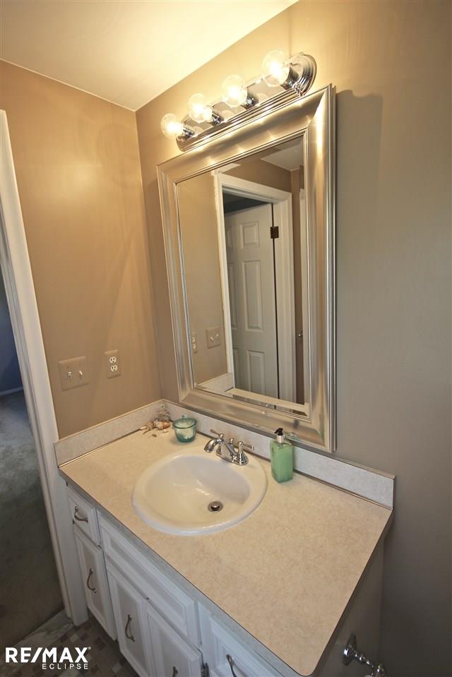 61251 North Ridge Trail Washington, MI 48094 - Photo 27 of 69 31299465-26.JPG