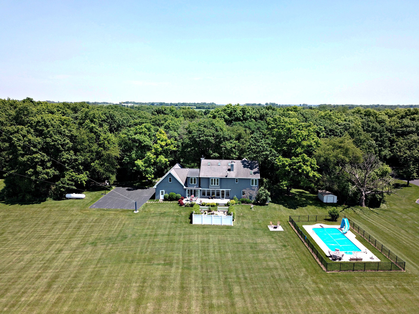 4115 Wilson Road Woodstock, IL 60098 - Photo 42 of 44 an aerial view of residential houses with outdoor space