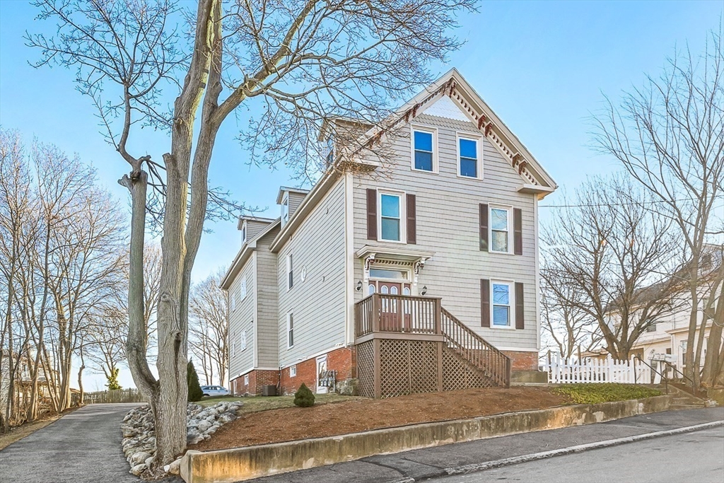 11 Symonds Street, Unit 2 Salem, MA 01970 - Photo 1 of 28