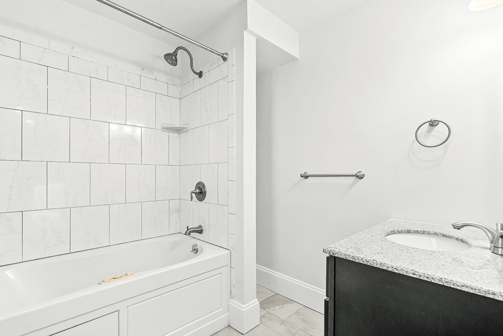 11 Symonds Street, Unit 2 Salem, MA 01970 - Photo 11 of 28