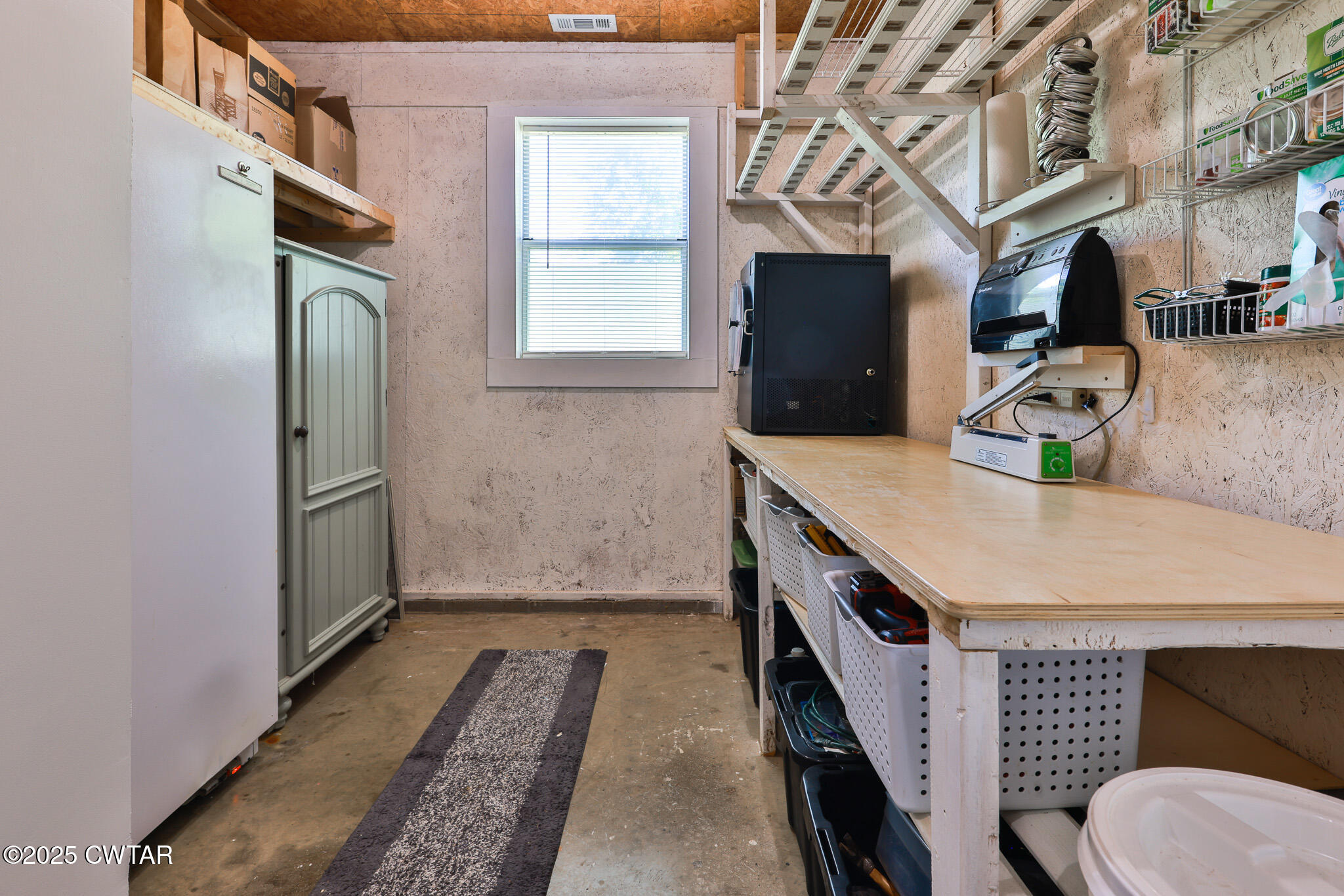 1461 Bynum Road Dresden, TN 38225 - Photo 31 of 60 a bathroom with a sink a vanity and a mirror