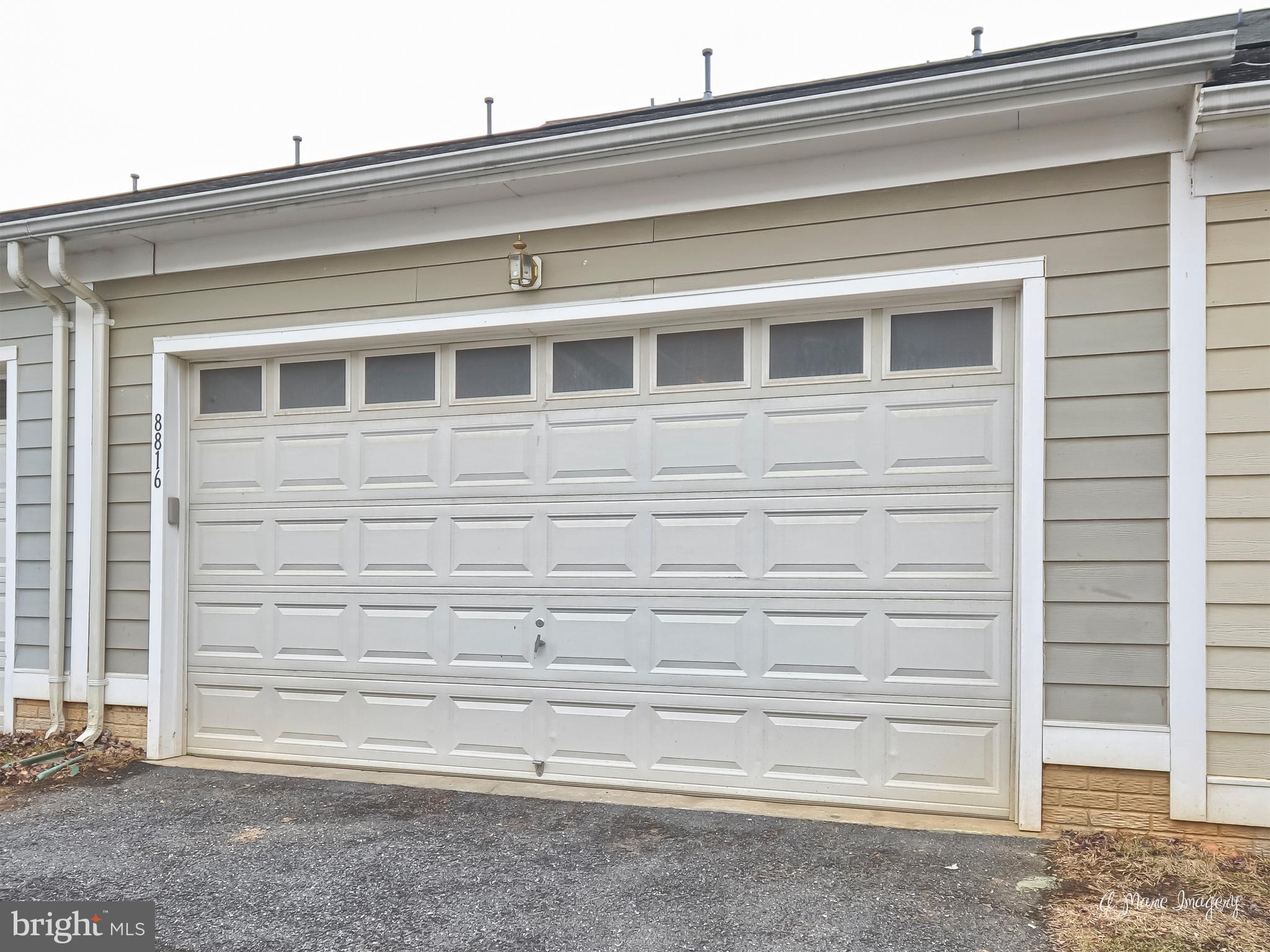 8816 Lew Wallace Road Frederick, MD 21704 - Photo 22 of 28 2 car garage