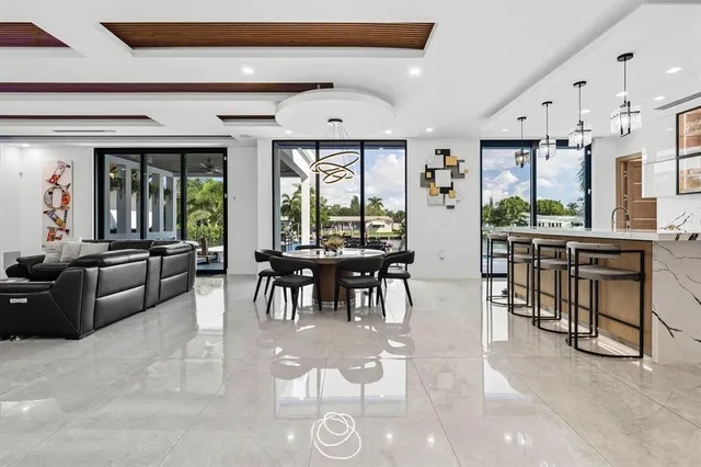 $5,400,000 | 2581 Northeast 50th Street, Lighthouse Point, FL 33064