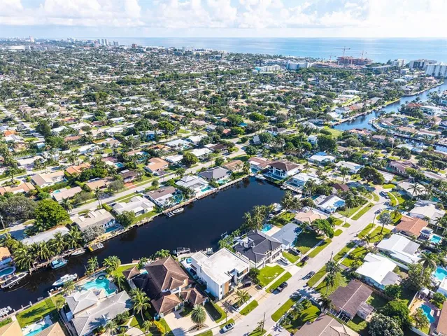 $5,400,000 | 2581 Northeast 50th Street, Lighthouse Point, FL 33064
