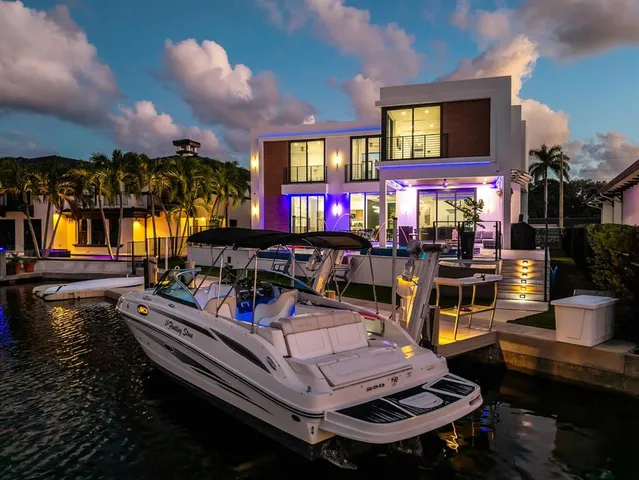 $5,400,000 | 2581 Northeast 50th Street, Lighthouse Point, FL 33064