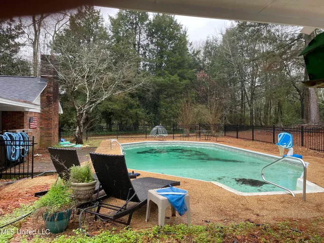 $330,000 | 522 Kennedy Drive Northwest, Magee, MS 39111