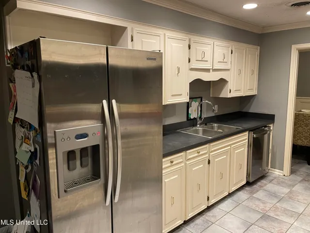 $330,000 | 522 Kennedy Drive Northwest, Magee, MS 39111