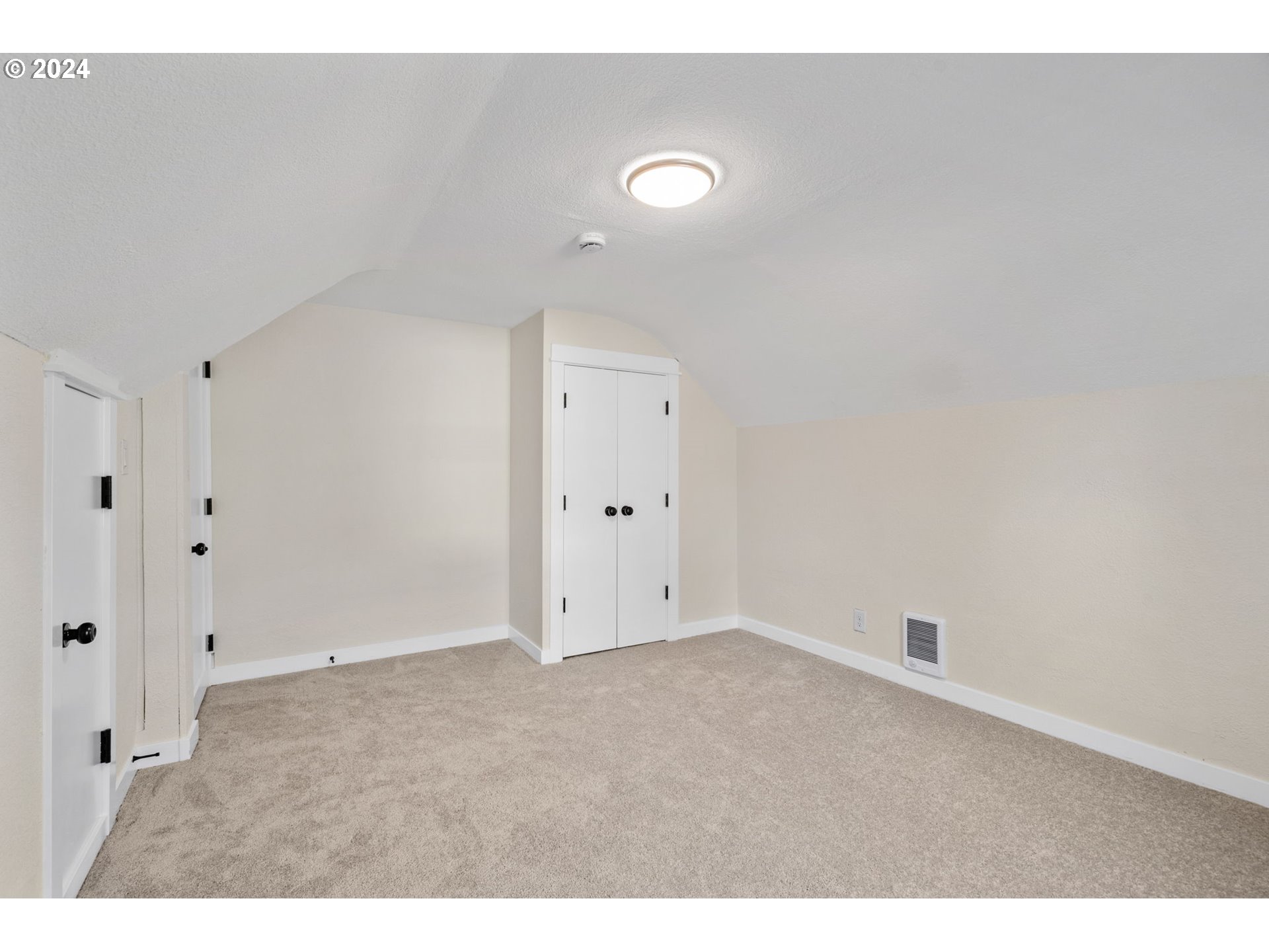 2480 Debok Road West Linn, OR 97068 - Photo 23 of 37 Gallery Image 23