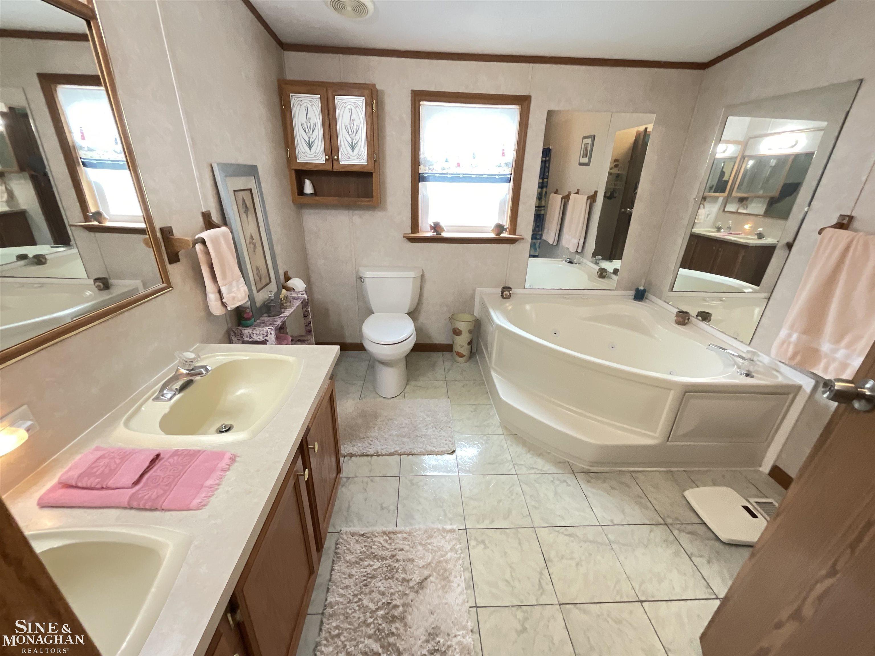 3812 Pointe Tremble Road Algonac, MI 48001 - Photo 27 of 35