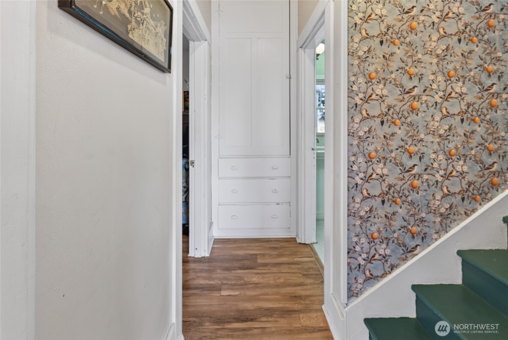 237 West 3rd Street Port Angeles, WA 98362 - Photo 22 of 40 a view of a hallway