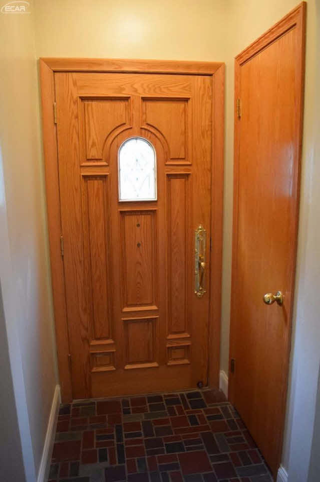 1250 Whittier Road Grosse Pointe, MI 48230 - Photo 14 of 60 21226501-13.JPG