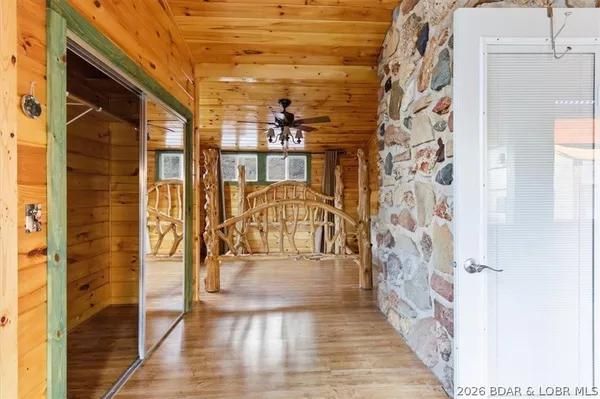 $240,000 | 6-24 Look Out Drive, Edwards, MO 65326