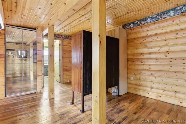 $240,000 | 6-24 Look Out Drive, Edwards, MO 65326