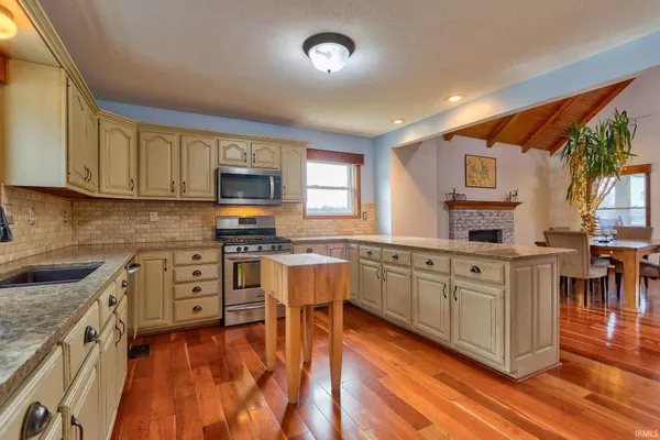 $484,900 | 190 East Candy Cane Lane, Santa Claus, IN 47579