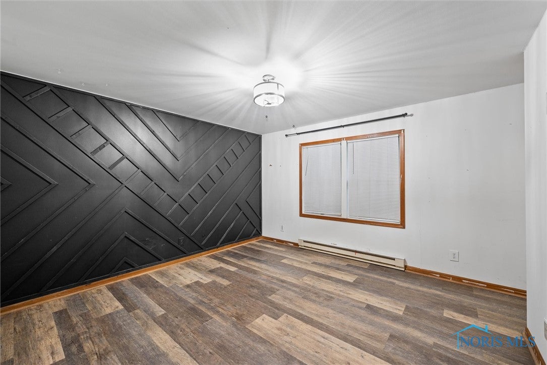 29421 Oregon Road Perrysburg, OH 43551 - Photo 11 of 28 Master bedroom