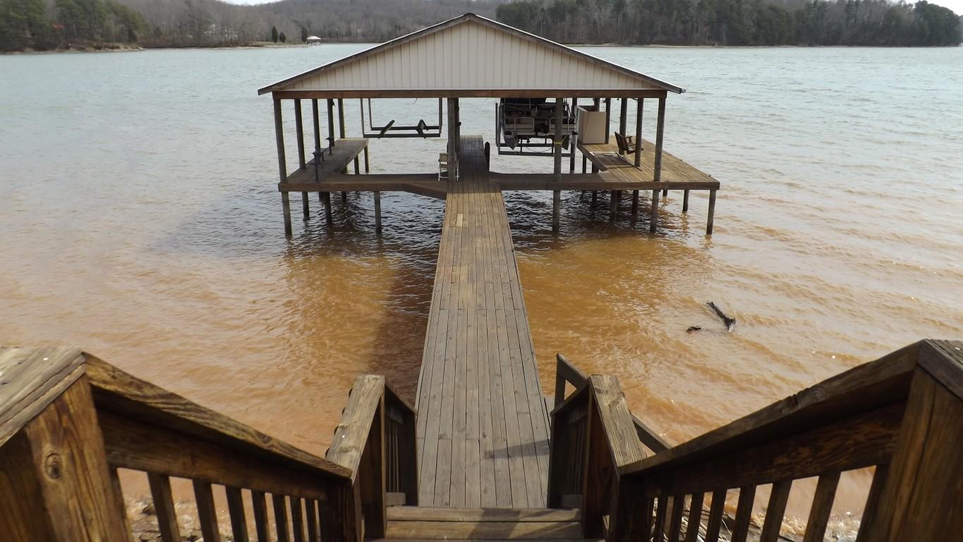 1008 Dreamland Road Spring City, TN 37381 - Photo 22 of 40 boat dock & walkway