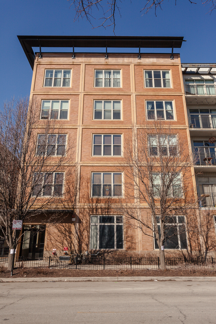 1228 West Monroe Street, Unit 407 Chicago, IL 60607 - Photo 2 of 15 a view of a building