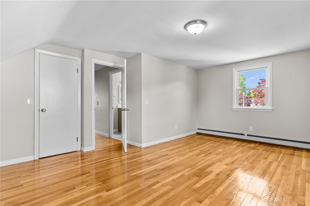 28 Arrowfield Road Cranston, RI 02921 - Photo 37 of 49 Upper Bed #4