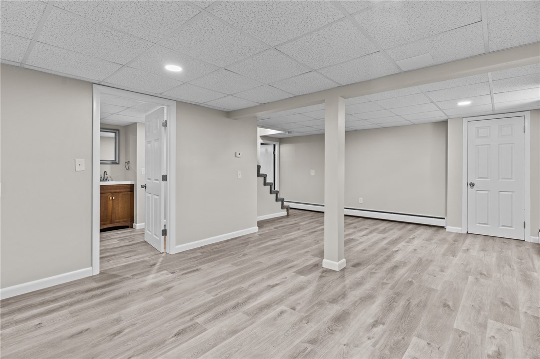 28 Arrowfield Road Cranston, RI 02921 - Photo 45 of 49