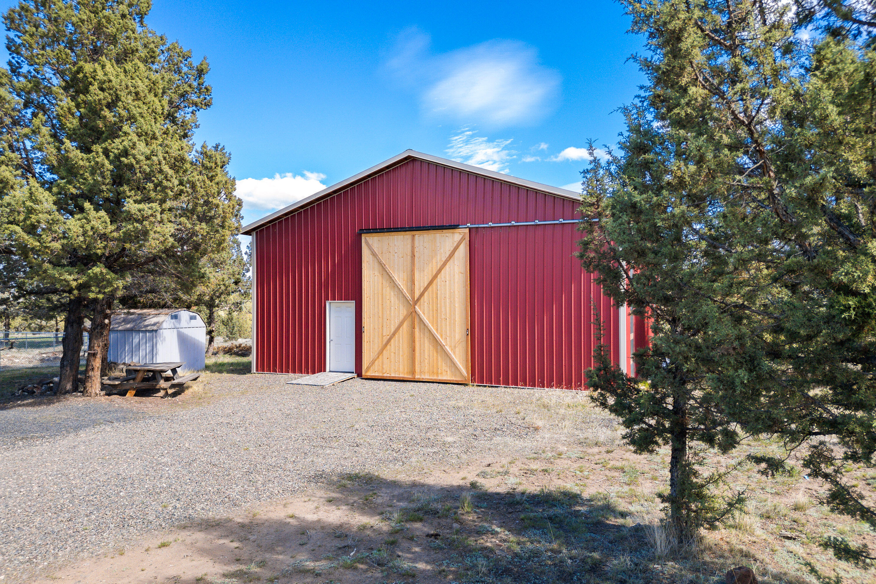 5674 Southeast Davis Loop Prineville, OR 97754 - Photo 36 of 48 a view of a house with a yard