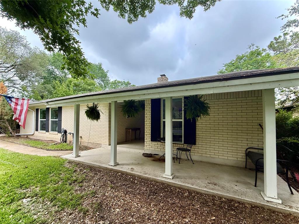 1206 Mildred Lane Benbrook, TX 76126 - Photo 6 of 38 Covered Patio