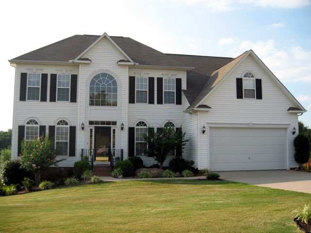 223 Ridge Bay Court, Unit LEACROFT Greenville, SC 29611 - Photo 1 of 25 Gallery Image 1