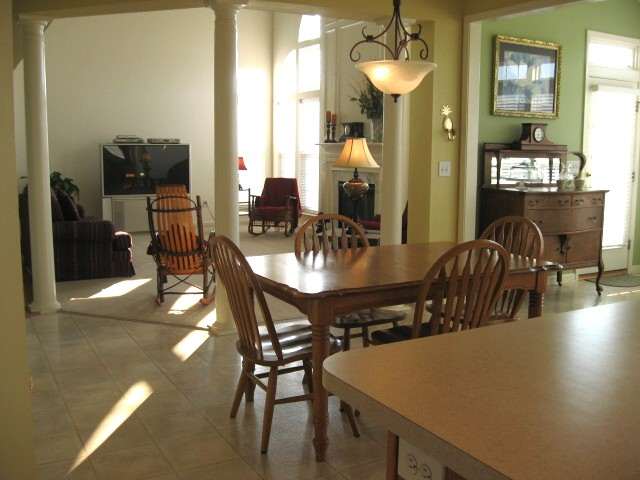 223 Ridge Bay Court, Unit LEACROFT Greenville, SC 29611 - Photo 8 of 25 Gallery Image 8