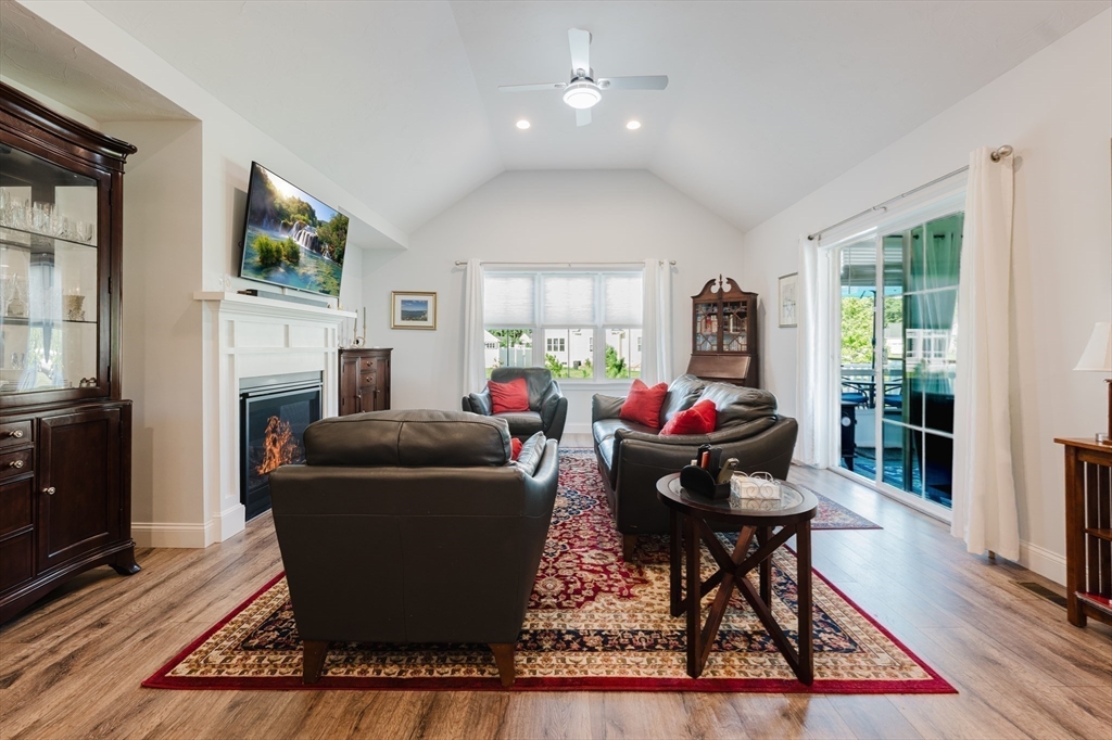 36 Sarahbeth Lane, Unit 44 Rochester, MA 02770 - Photo 22 of 42 Gallery Image 22