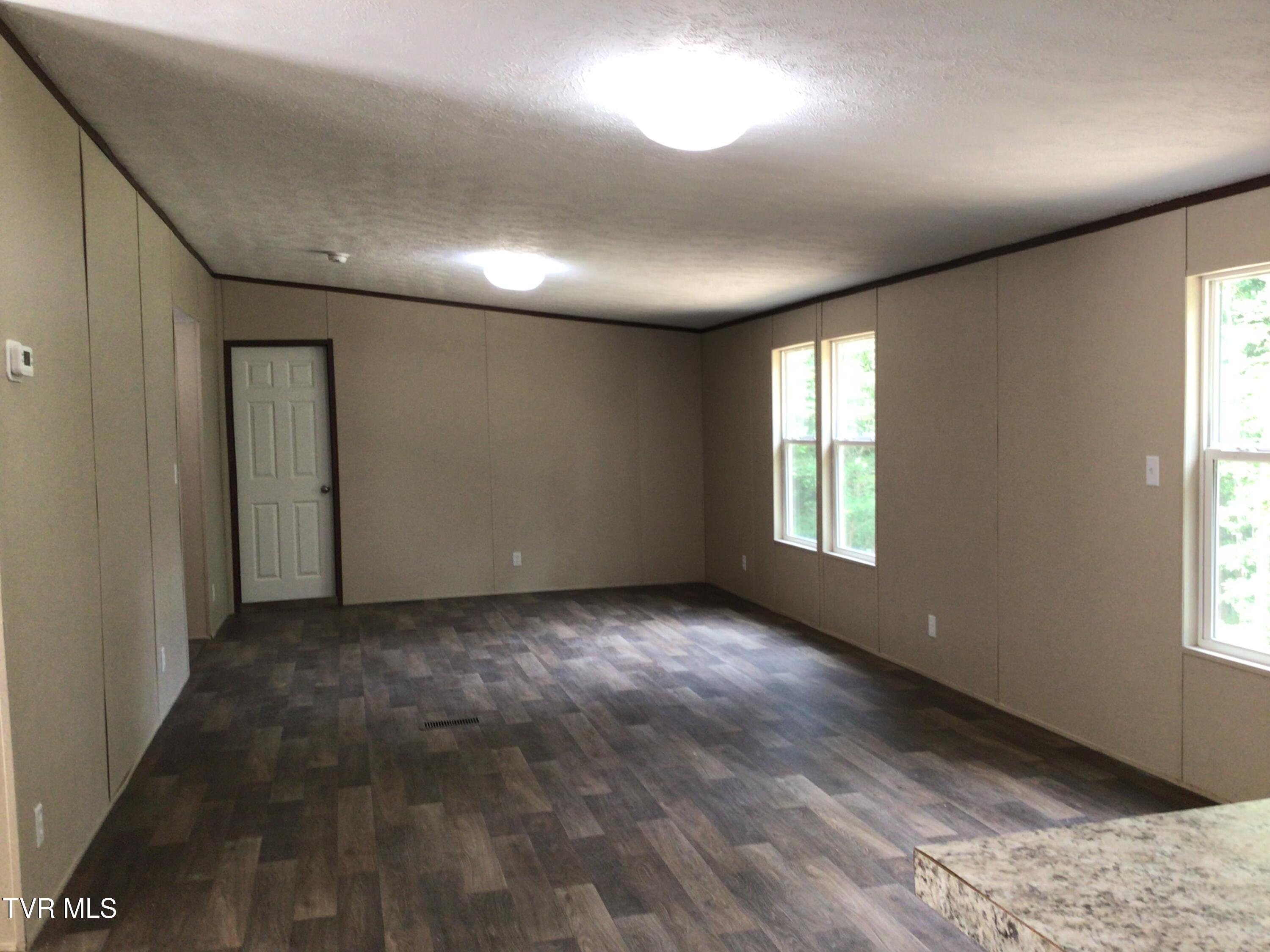 421 Dog Walk Road Greeneville, TN 37745 - Photo 12 of 30 IMG_6541