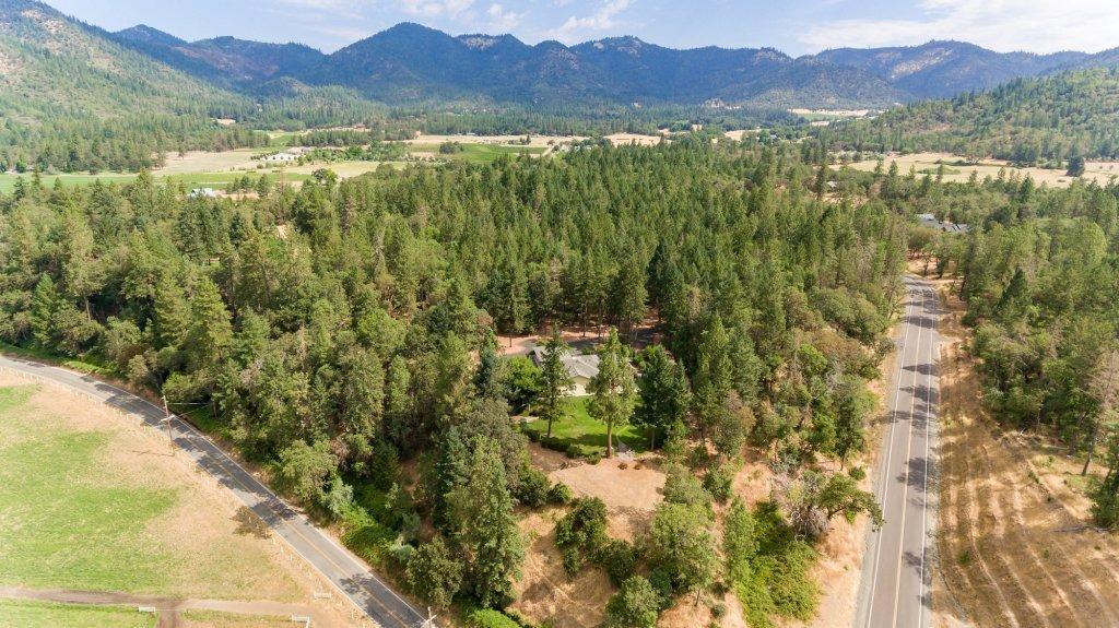 12850 North Applegate Road Grants Pass, OR 97527 - Photo 3 of 35 Additional Photo