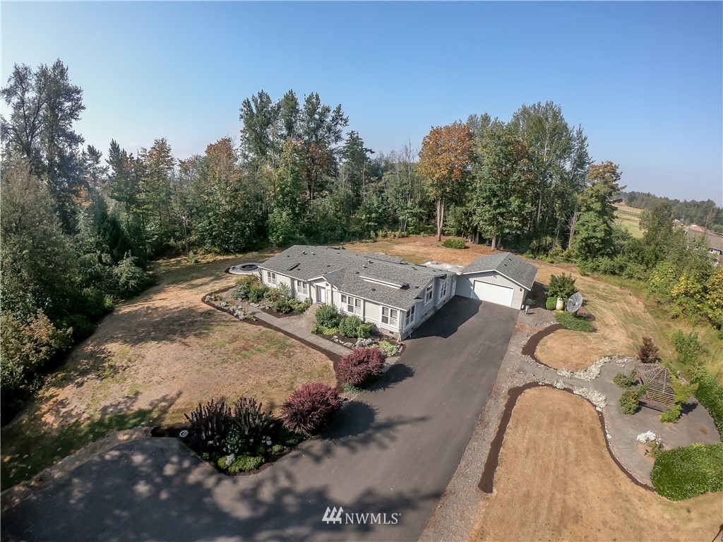 1045 Kelly Road Bellingham, WA 98226 - Photo 1 of 25