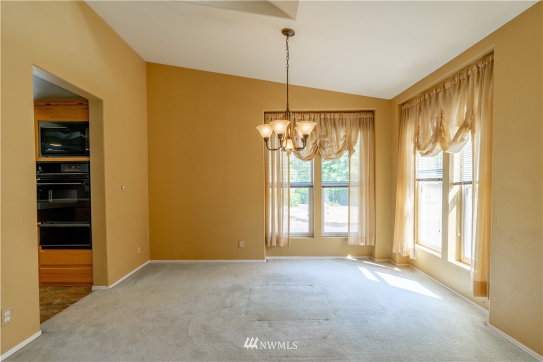 1045 Kelly Road Bellingham, WA 98226 - Photo 9 of 25
