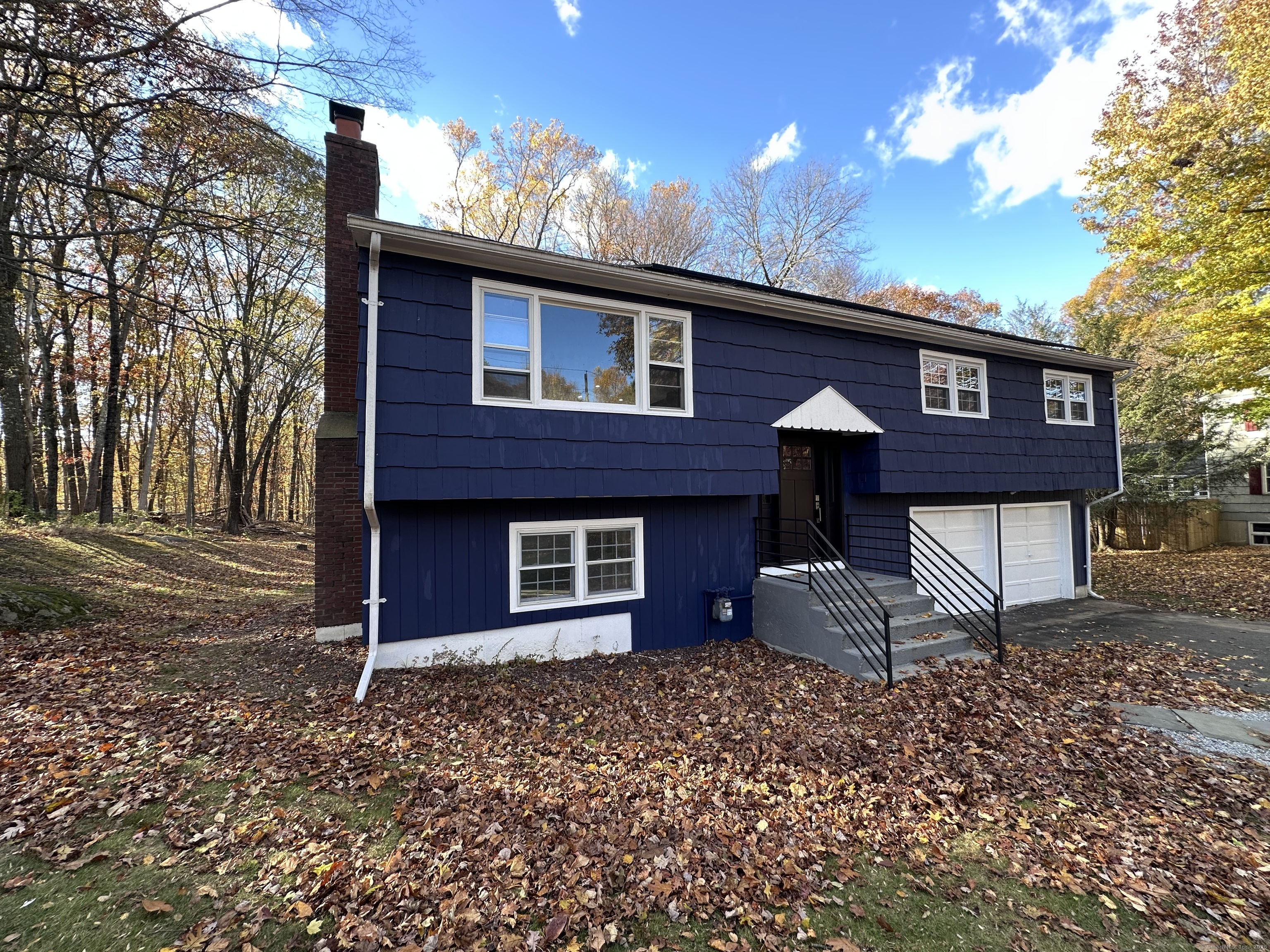 63 Stemway Road Trumbull, CT 06611 - Photo 2 of 22