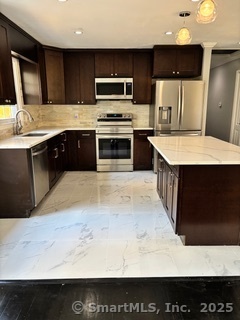 63 Stemway Road Trumbull, CT 06611 - Photo 4 of 22