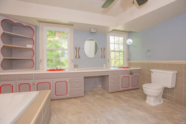 $330,000 | 9051 Middle Mt Vernon Road, Mount Vernon, IN 47620