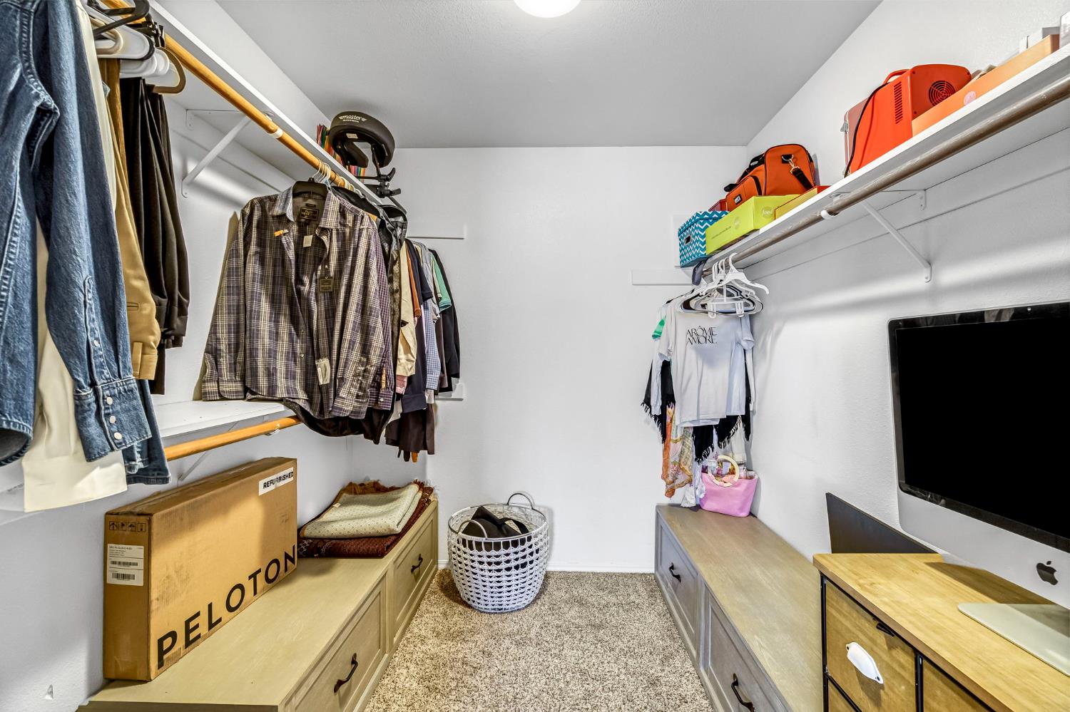 2436 Trevor Court Madera, CA 93637 - Photo 39 of 57 a living room with furniture and a flat screen tv