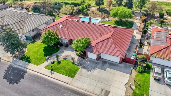 $740,000 | 2436 Trevor Court, Madera, CA 93637