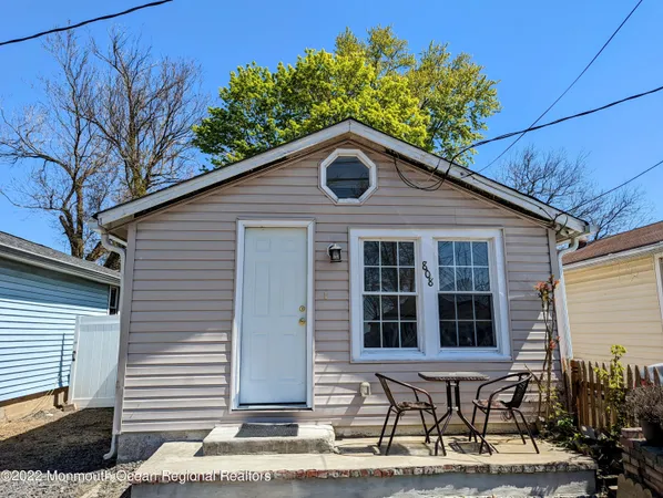 $349,999 | 808 Summerfield Avenue, South Amboy, NJ 08879