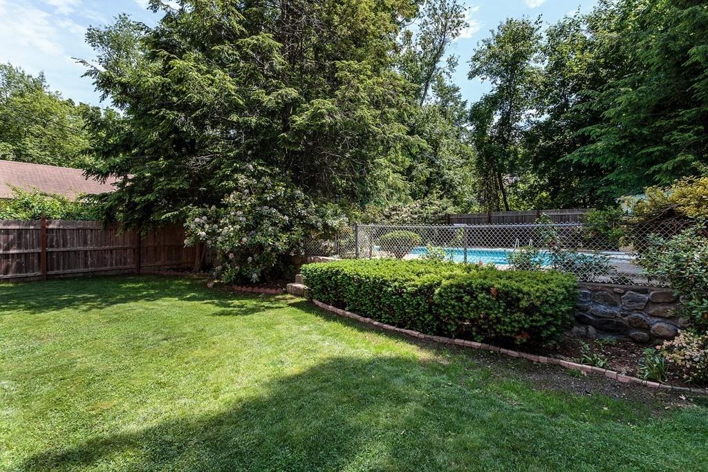 78 Wood Street Lexington, MA 02421 - Photo 22 of 39 Gallery Image 22