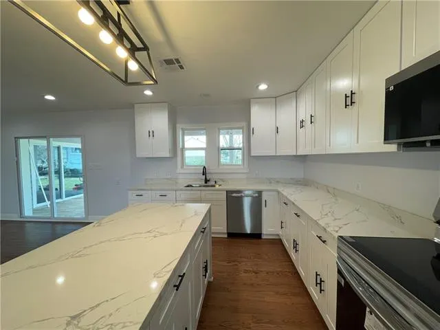 $280,000 | 412 Milling Avenue, Luling, LA 70070