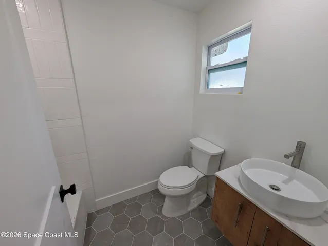 $1,750 | 1827 Guava Avenue, Melbourne, FL 32935