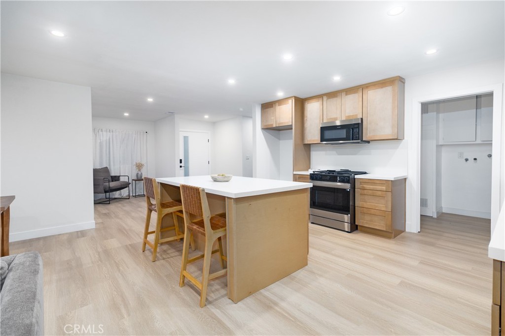 1431 North Eucalyptus Avenue Rialto, CA 92376 - Photo 20 of 41 kitchen