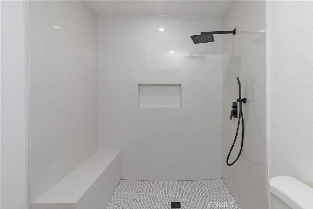 1431 North Eucalyptus Avenue Rialto, CA 92376 - Photo 37 of 41 master