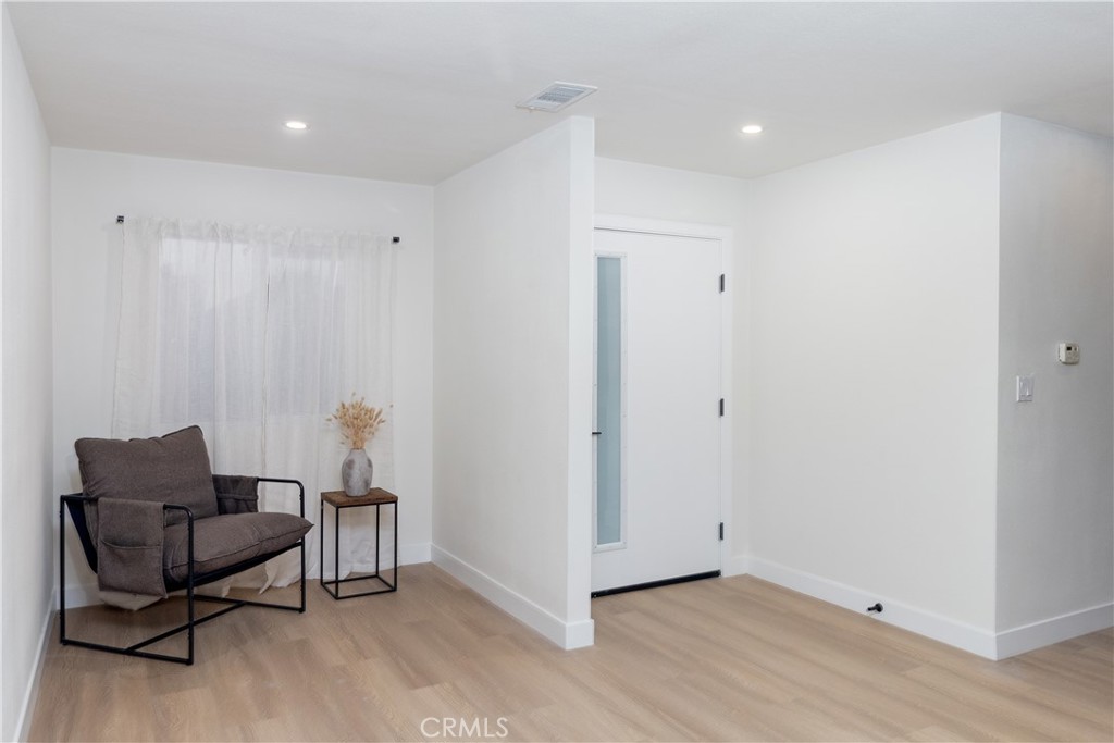 1431 North Eucalyptus Avenue Rialto, CA 92376 - Photo 9 of 41