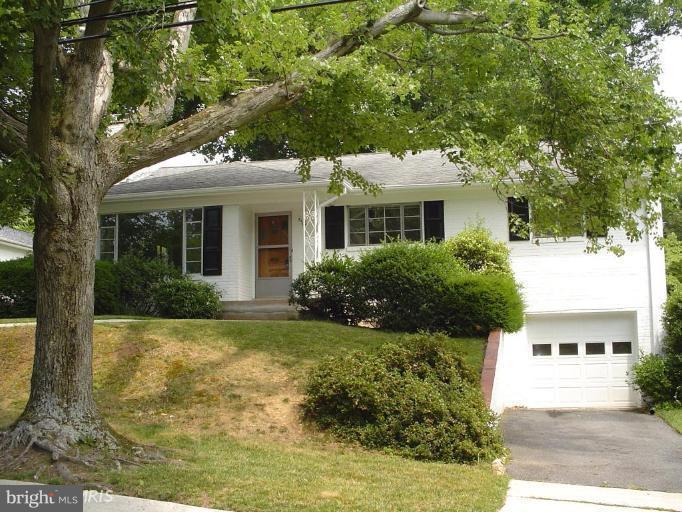 5505 Sangamore Road Bethesda, MD 20816 - Photo 1 of 10 Exterior (Main)