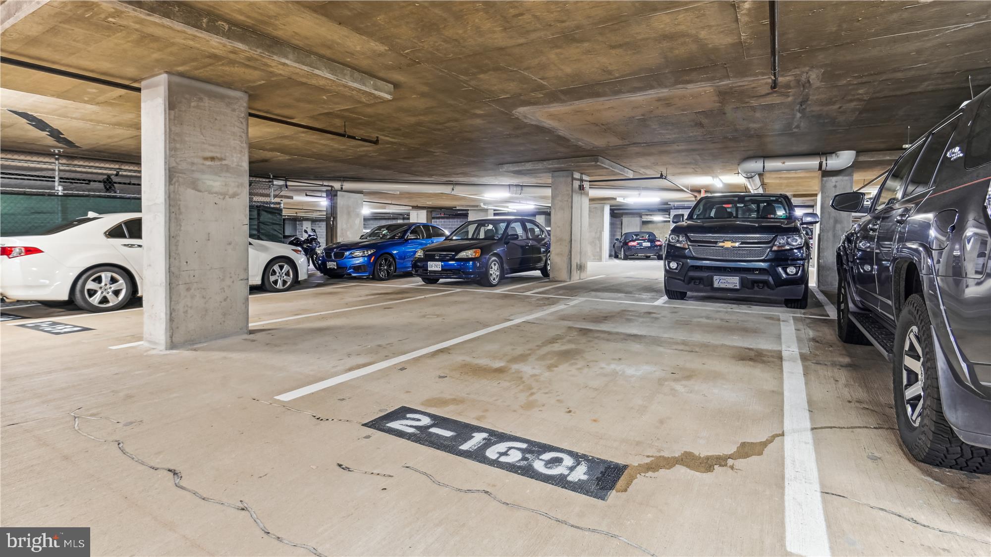 851 North Glebe Road, Unit 1016 Arlington, VA 22203 - Photo 20 of 41 Parking