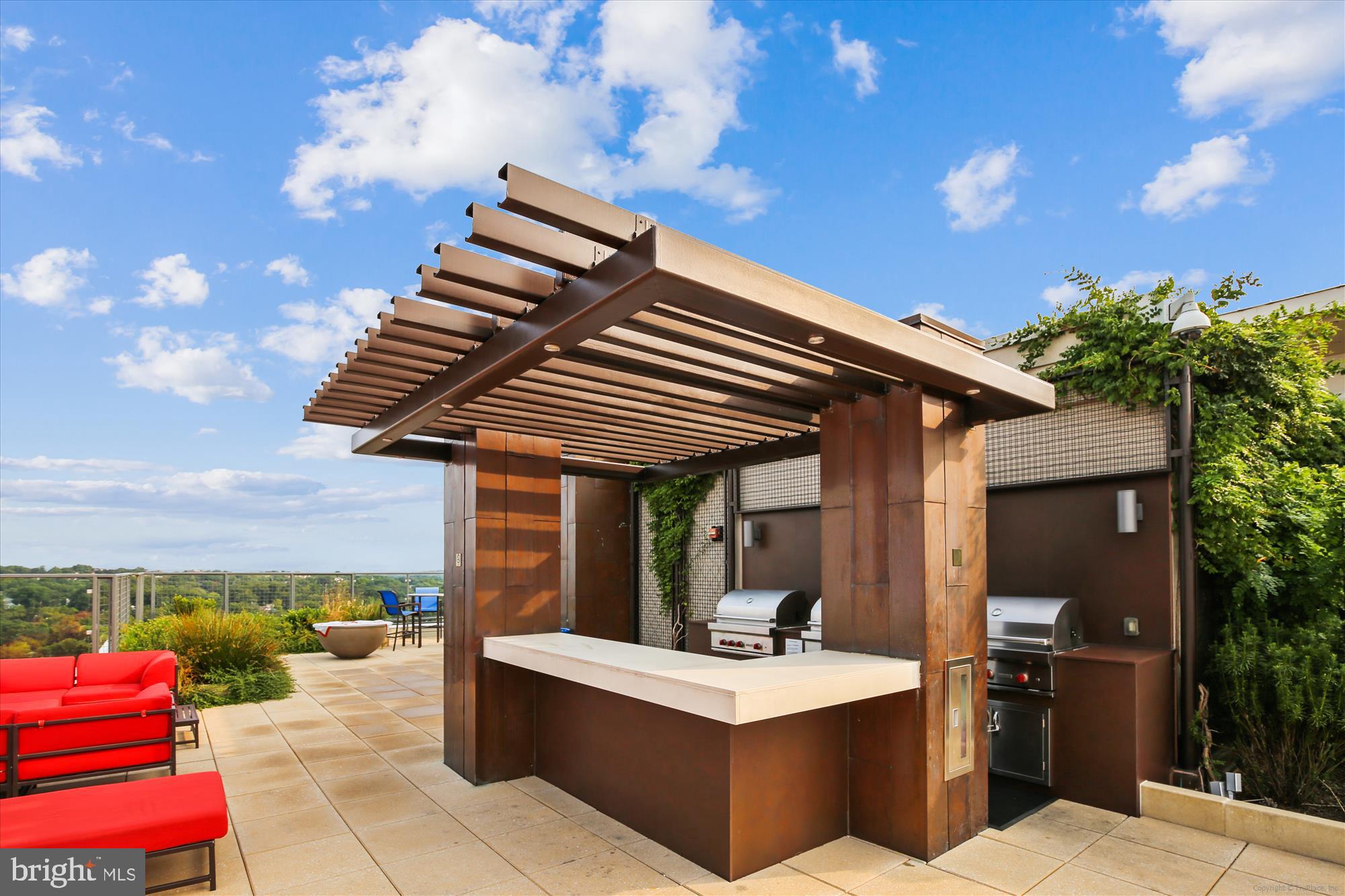 851 North Glebe Road, Unit 1016 Arlington, VA 22203 - Photo 24 of 41 Newly renovated roof lounge