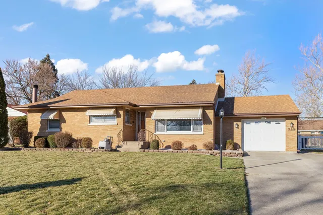 $229,900 | 283 West 10th Street, Chicago Heights, IL 60411