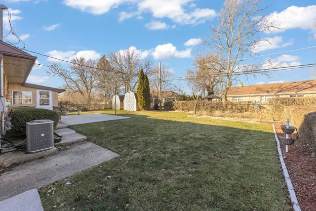 $229,900 | 283 West 10th Street, Chicago Heights, IL 60411